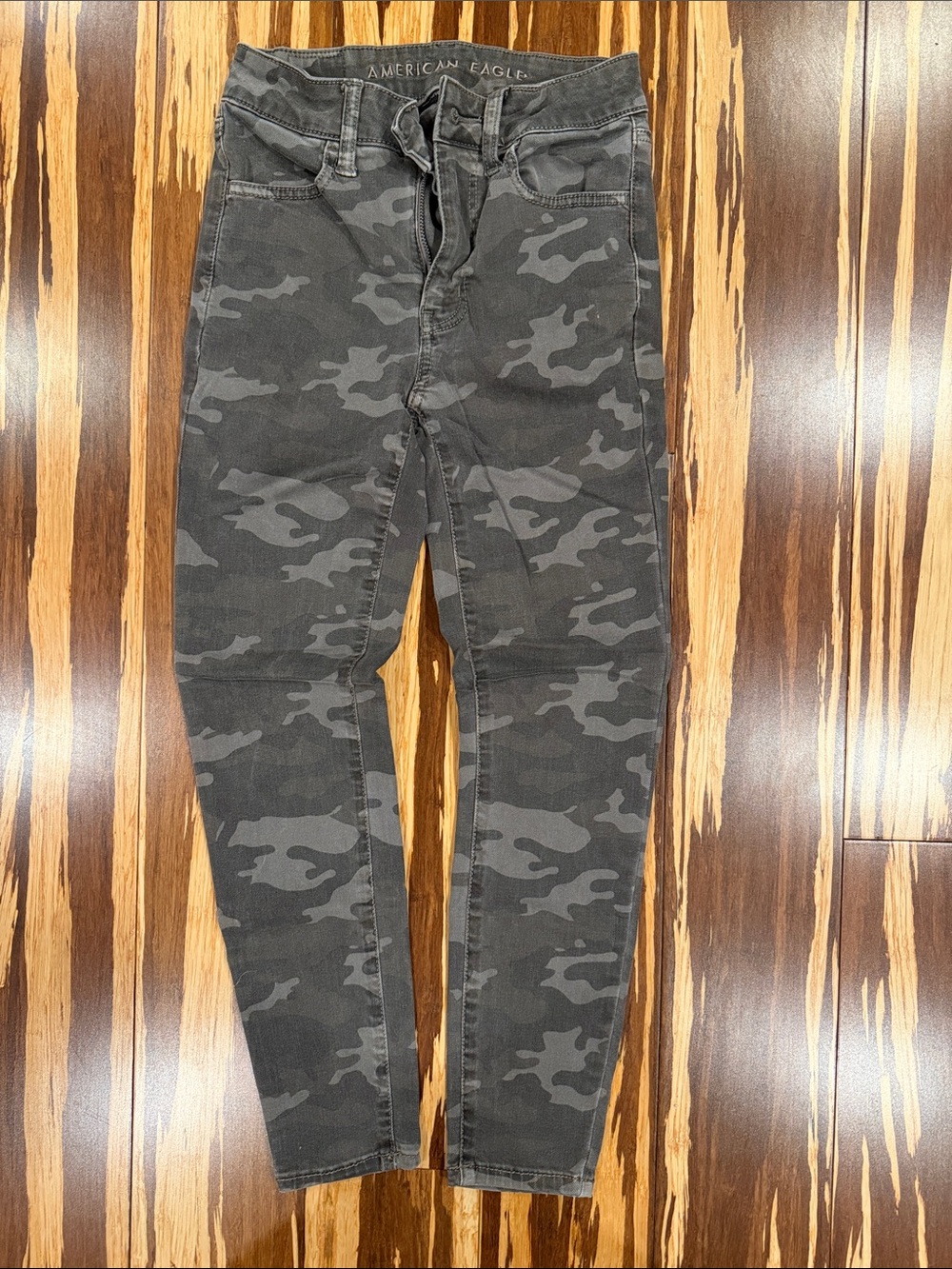 American Eagle Outfitters Men's Black Gray Camo Slim Jeans